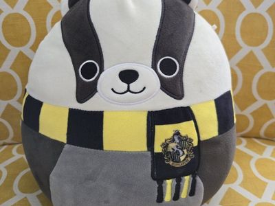 Harry Potter Hufflepuff 10" squishmallow