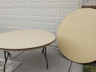 large 5' heavy duty table