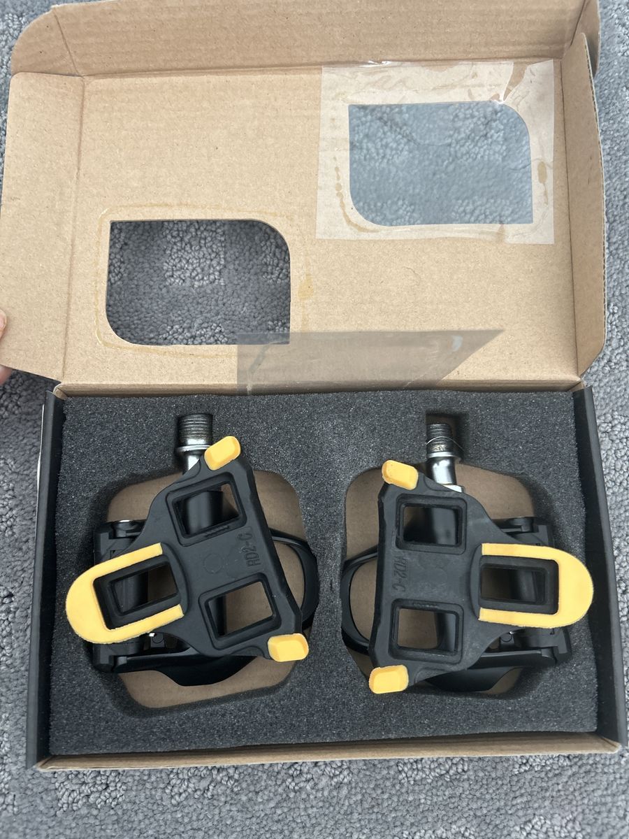 Shimano SPD-SL Road Pedals & Cleats - New Take-Off with Mounting Hardware