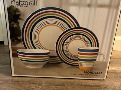 Pfaltzgraff Dinnerware Set