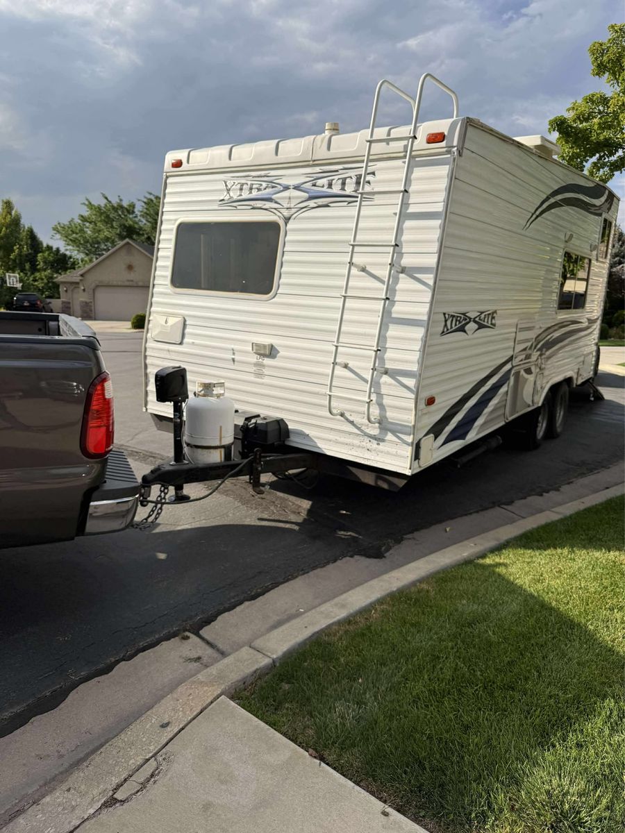 20 foot toyhauler