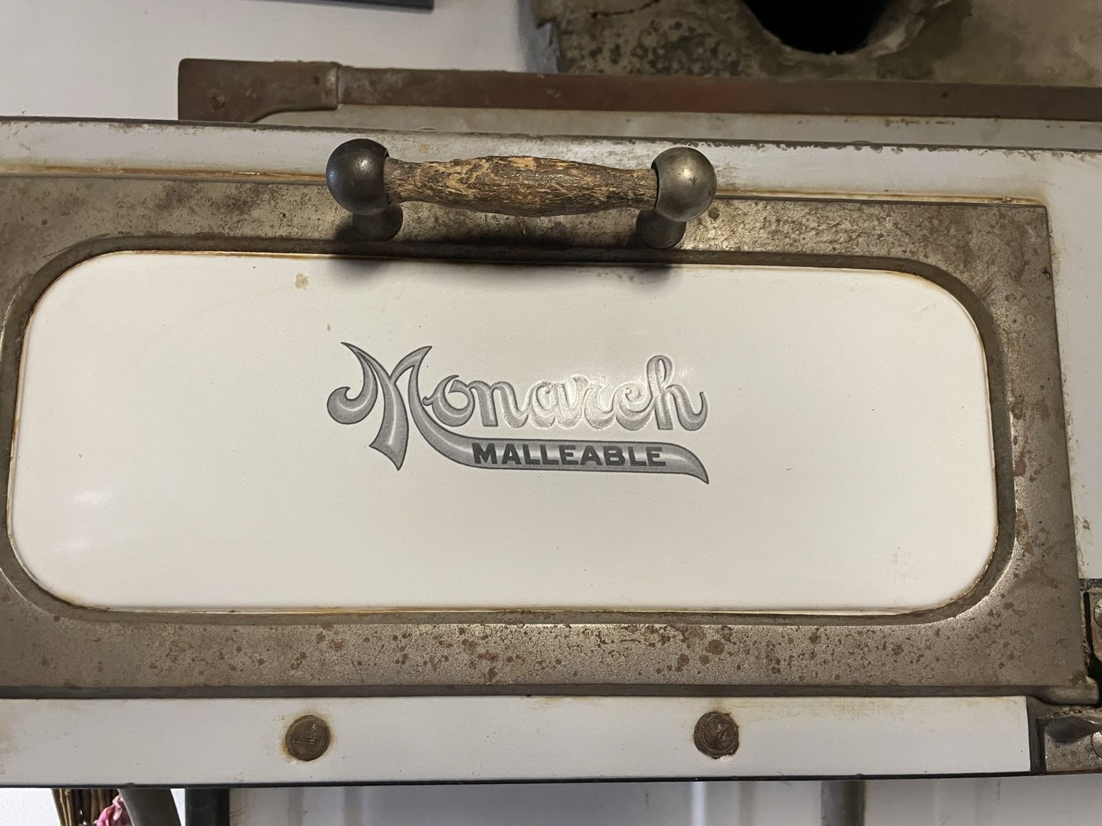 Main image 5