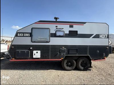 2022 Black Series HQ17 Off-Road Travel Trailer – Solar, Sleeps 5, Clean