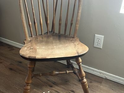 Colonial American Windsor chairs