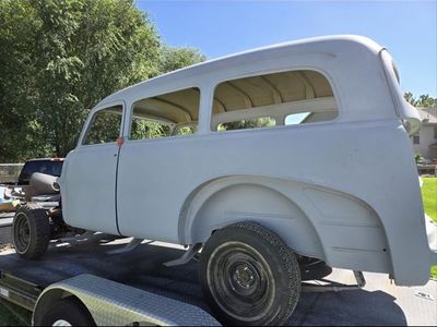 1950 Chevy Suburban street