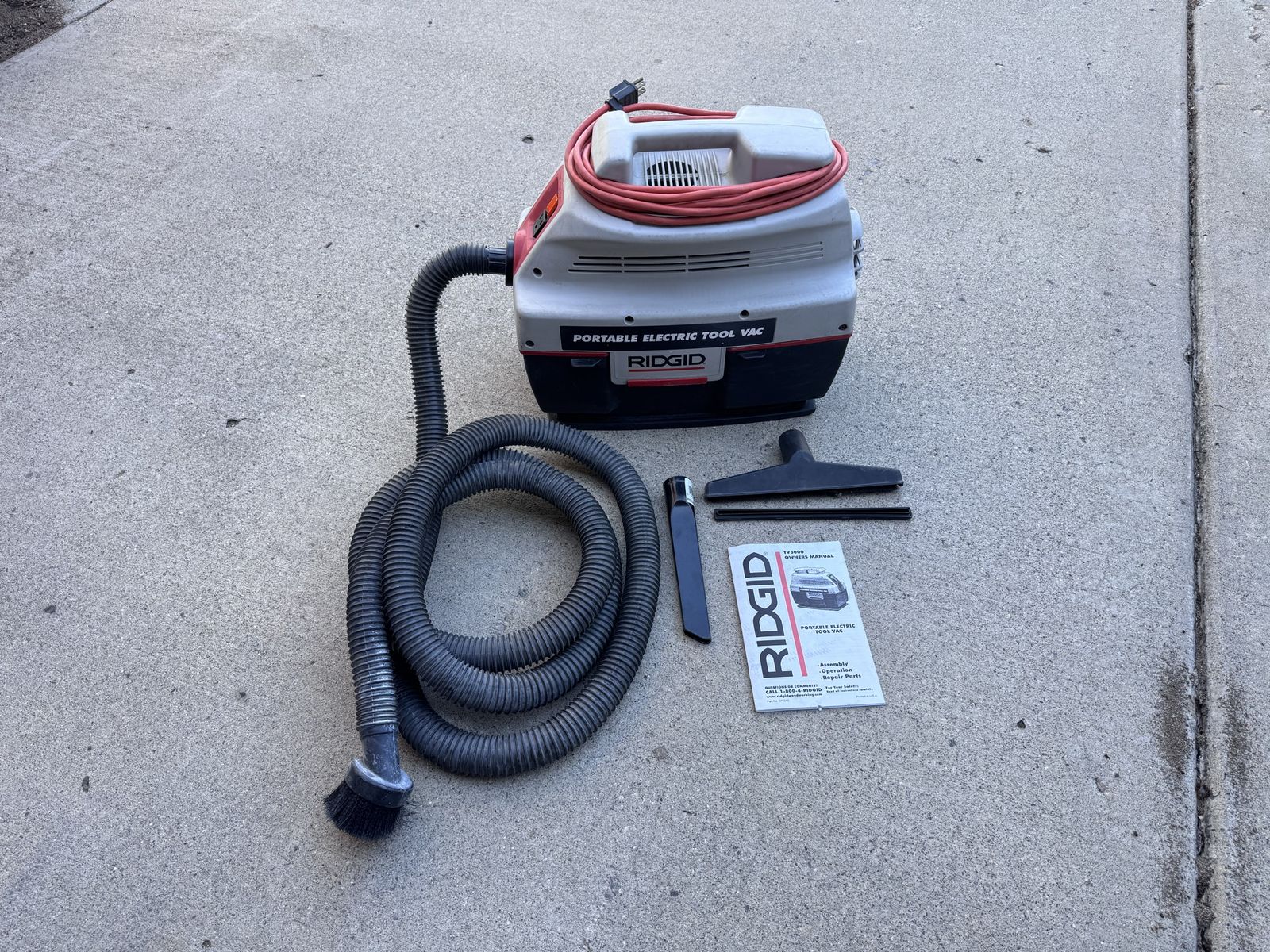 RIDGID Portable Electric Tool Vac - Compact Wet/Dry Shop Vacuum with Attachments & Manual