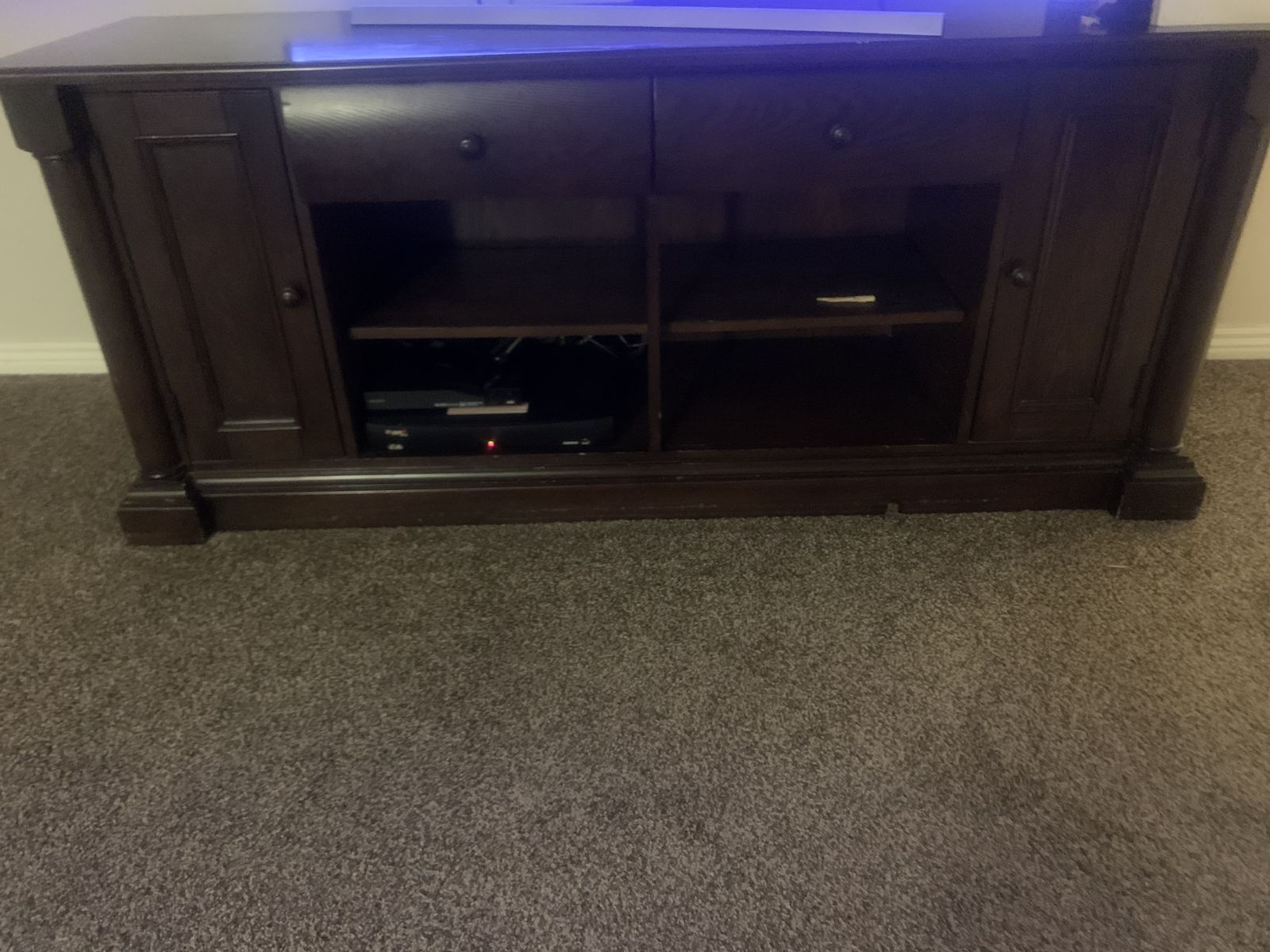 TV cabinet