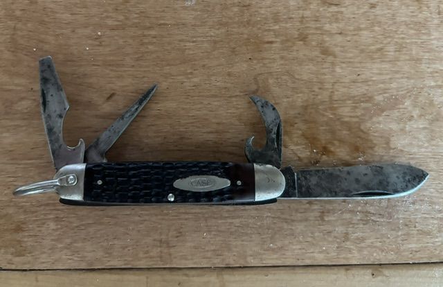 Case XX pocket knife