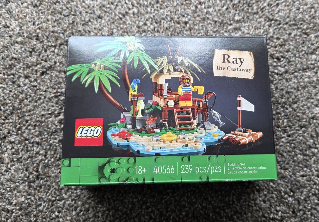 Lego Ray the Castaway
