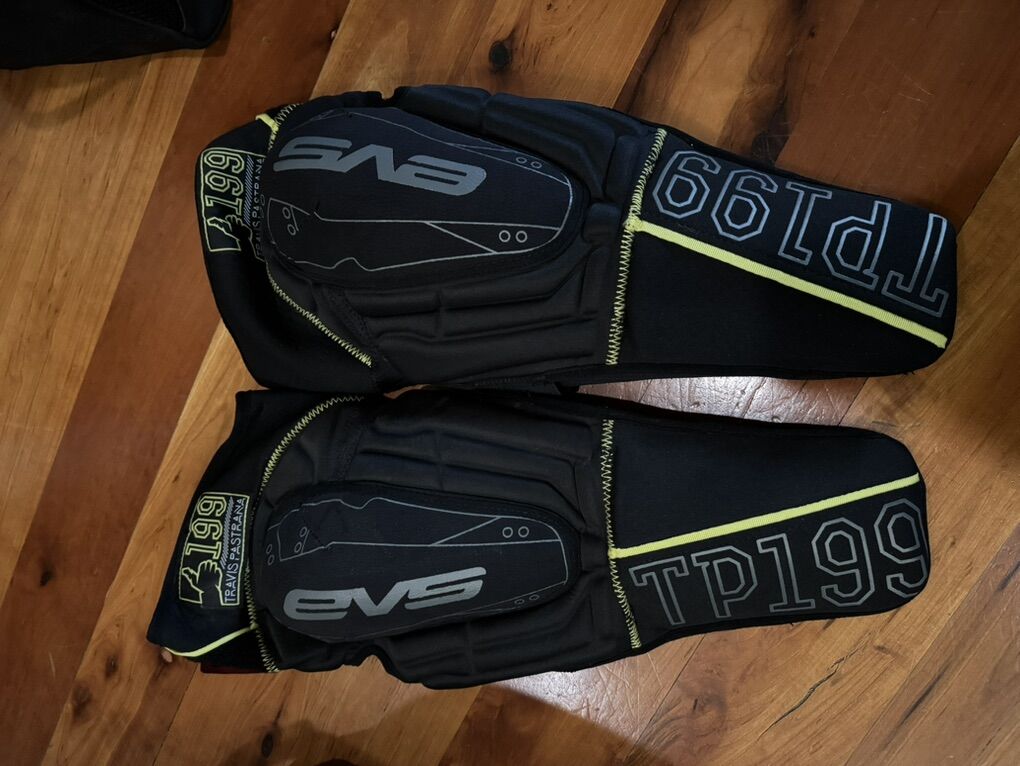 TP199 Dirtbike Knee Guard L/XL