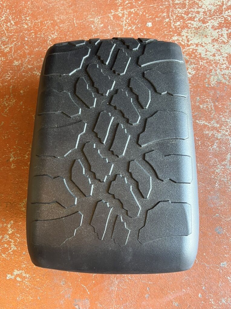 Tire Tread center console cover for Jeep Wrangler