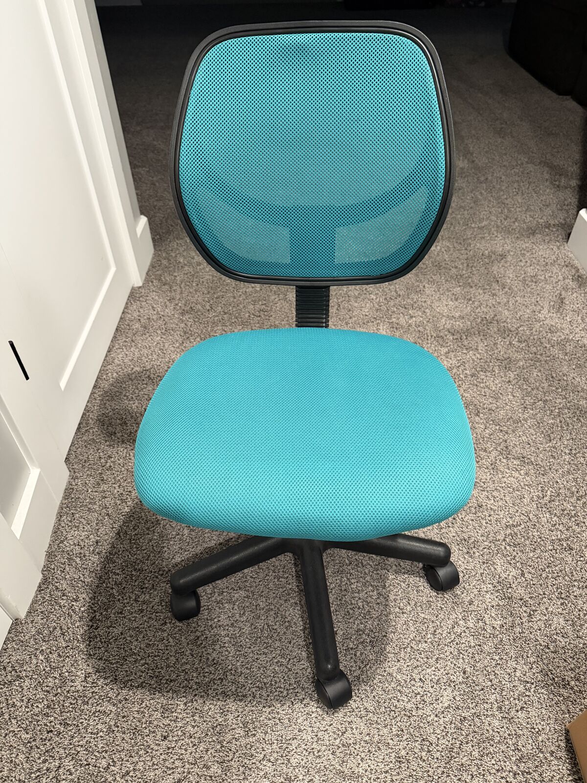 Swivel chair