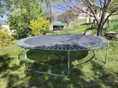 14' Trampoline
