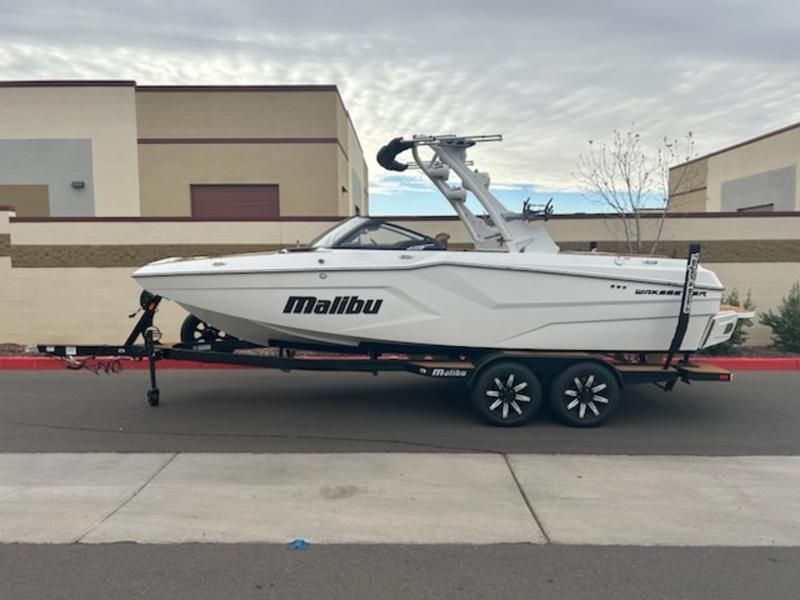 2025 Malibu 22 MXZ Boats