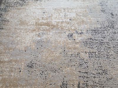Living Room Area Rug - 8'x10'