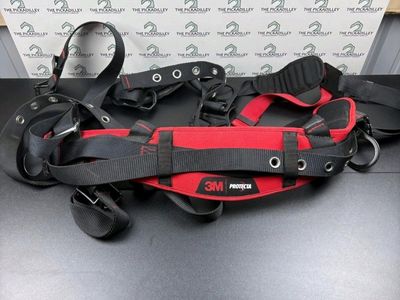 3M Protecta Fall Arrest Safety Harness Constructio