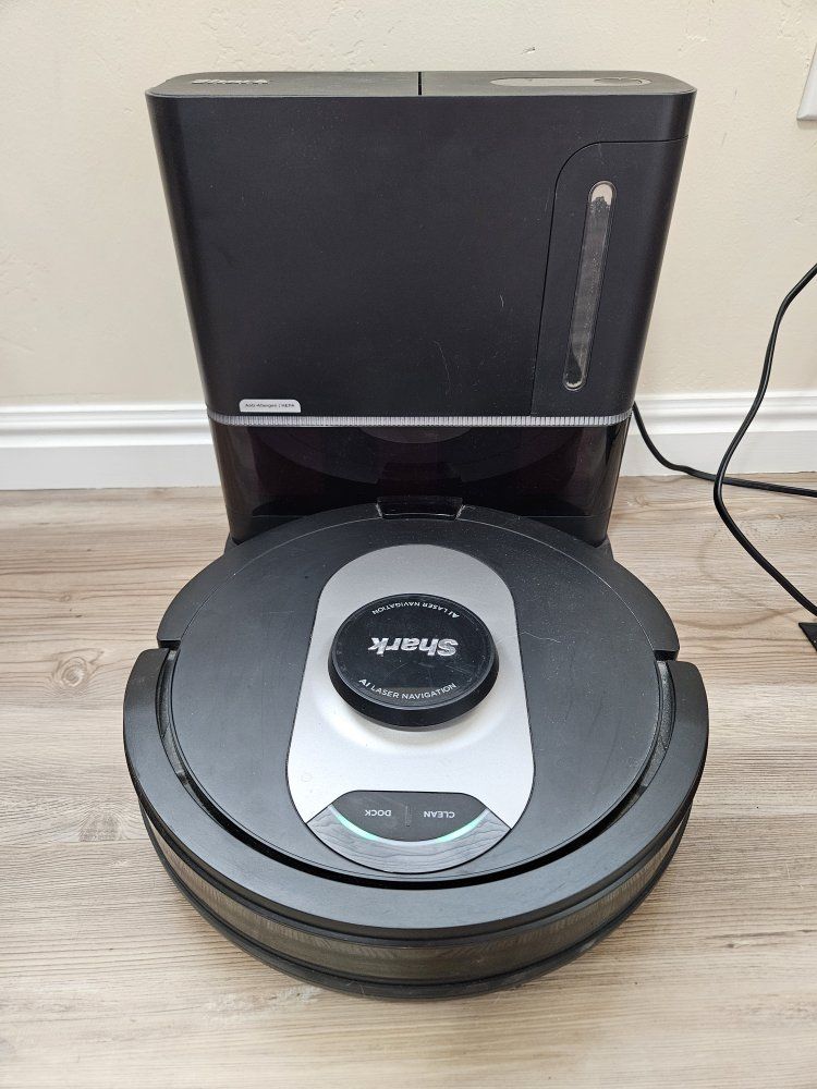 Shark RV2520AOUS T3 robot vacuum cleaner