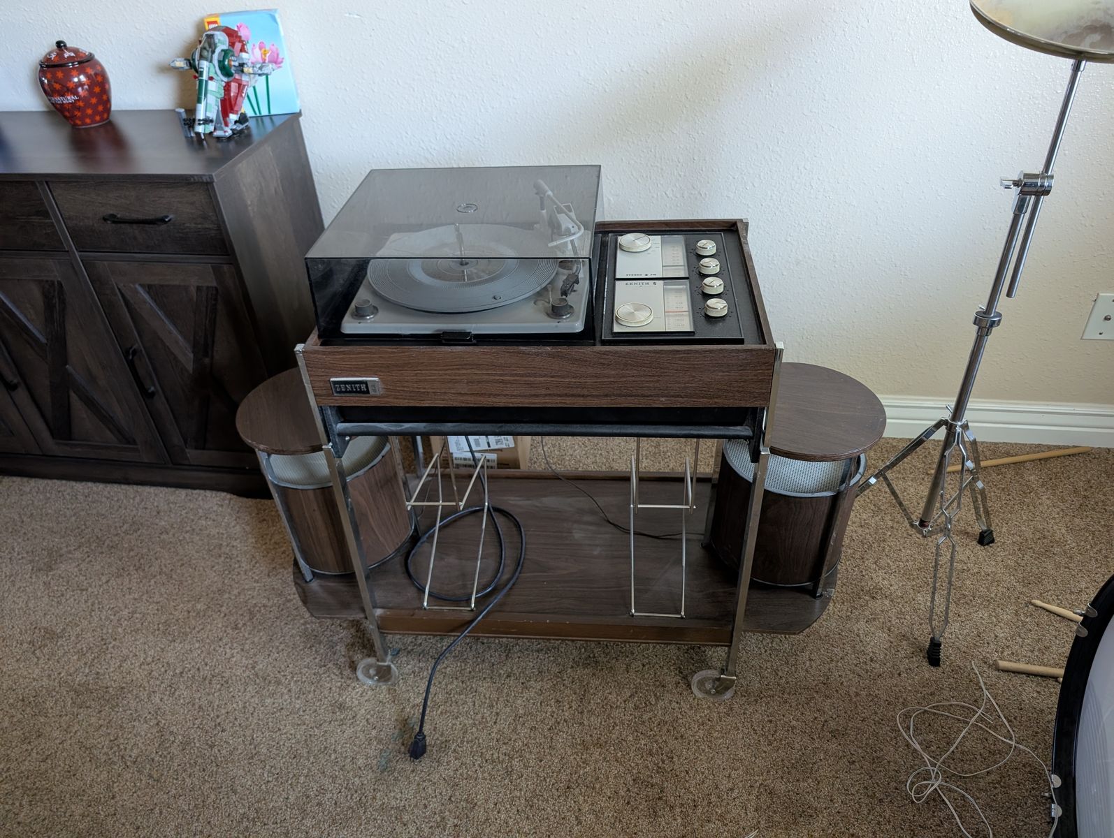 Zenith turntable