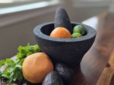 Vintage Artisan Molcajete - Authentic 8" Basalt