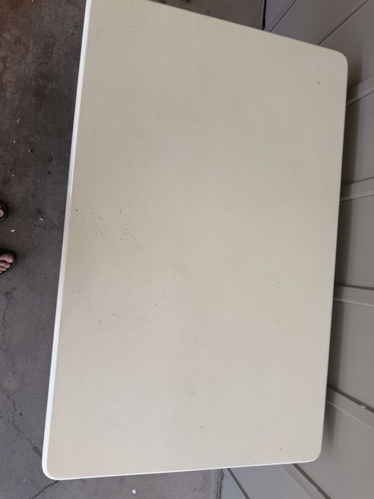 Main image 3