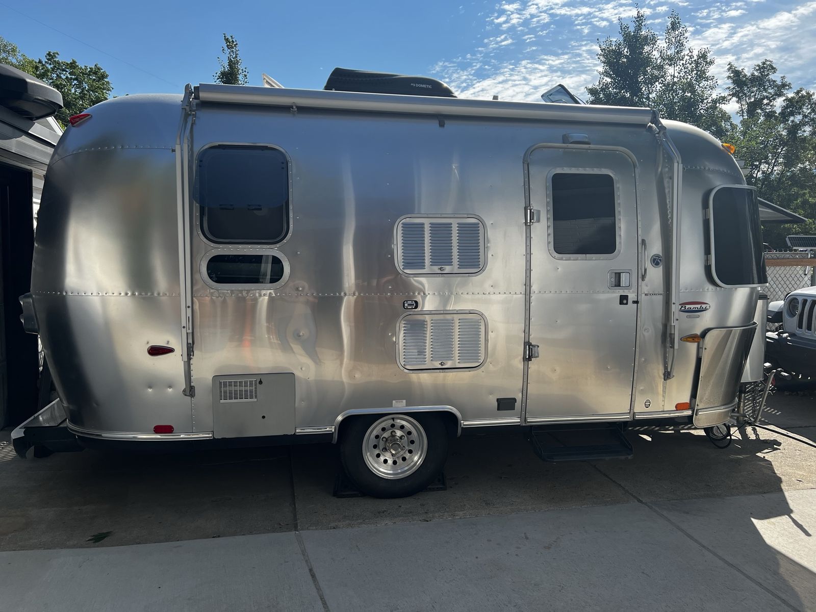 2006 Airstream Bambi  CCD 19’