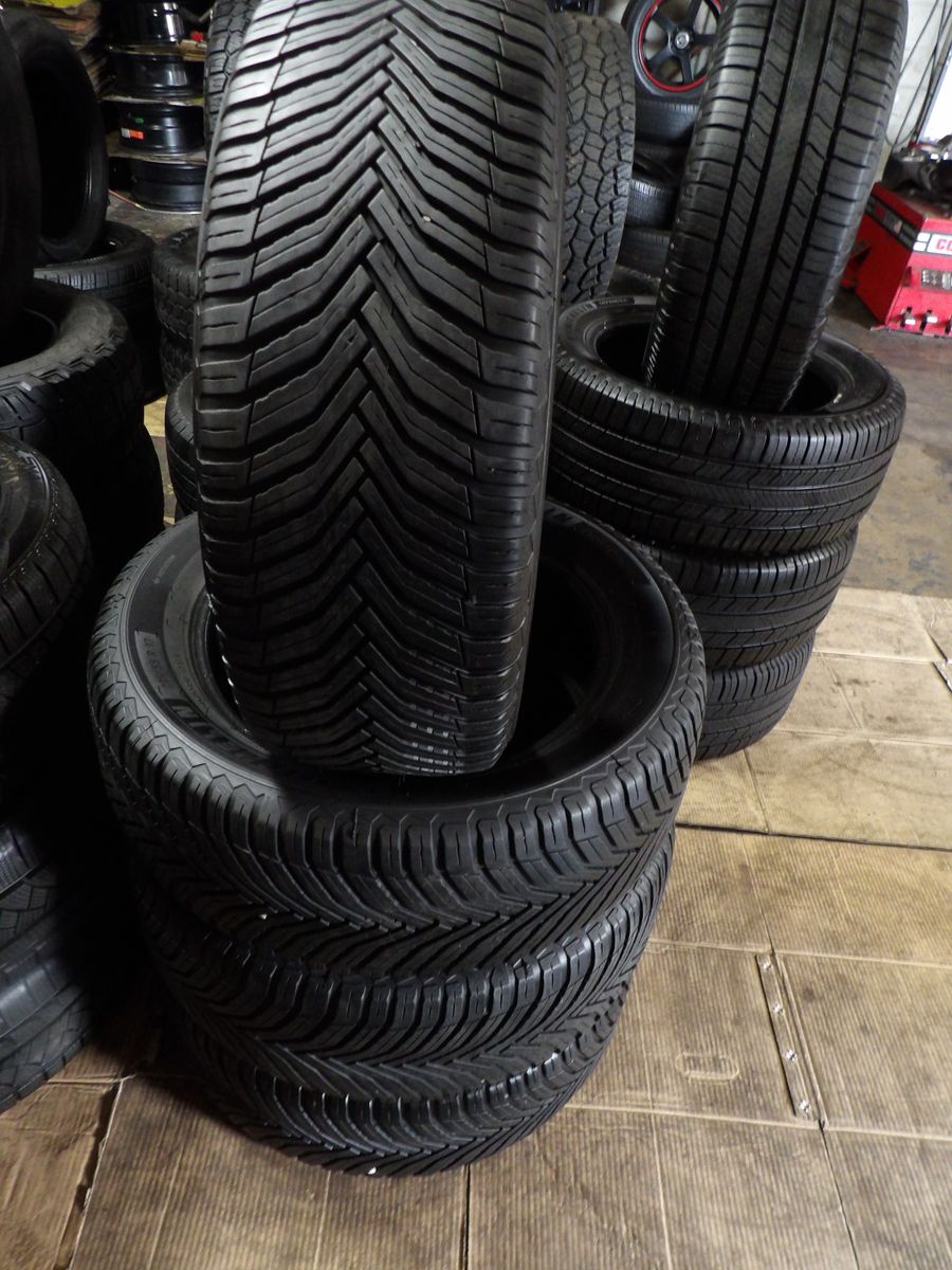 215/55R17 MICHELIN CROSSCLIMATE 2 SET OF USED TIRES 