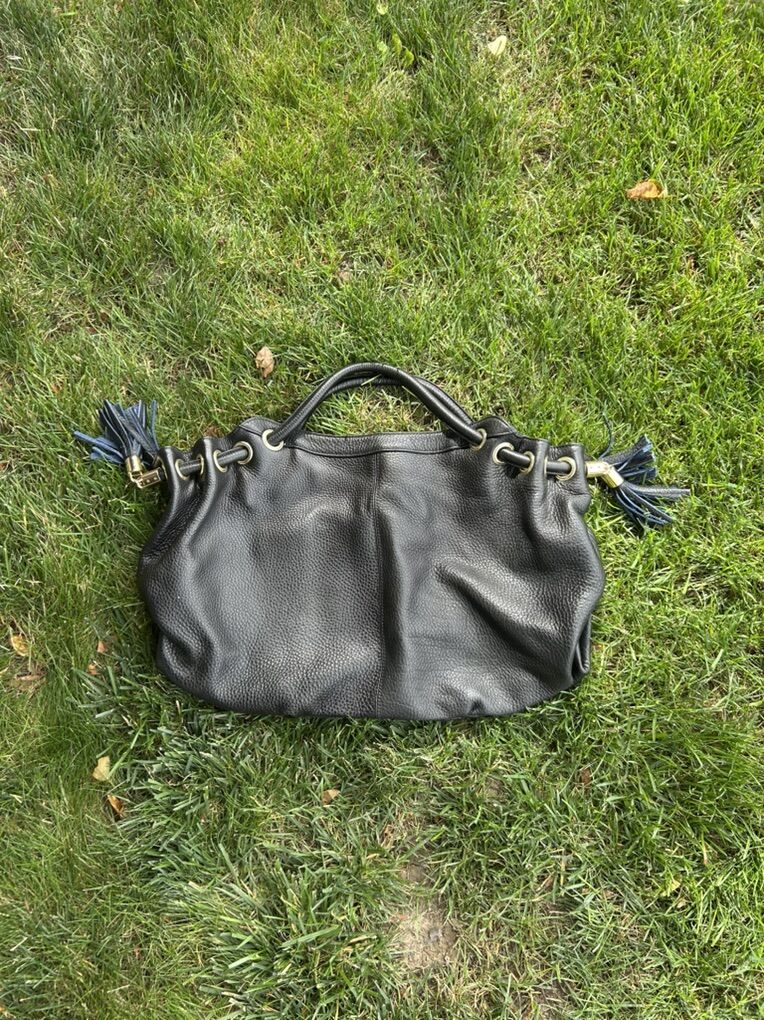 Musette Leather Handbag AmeriLeather Black