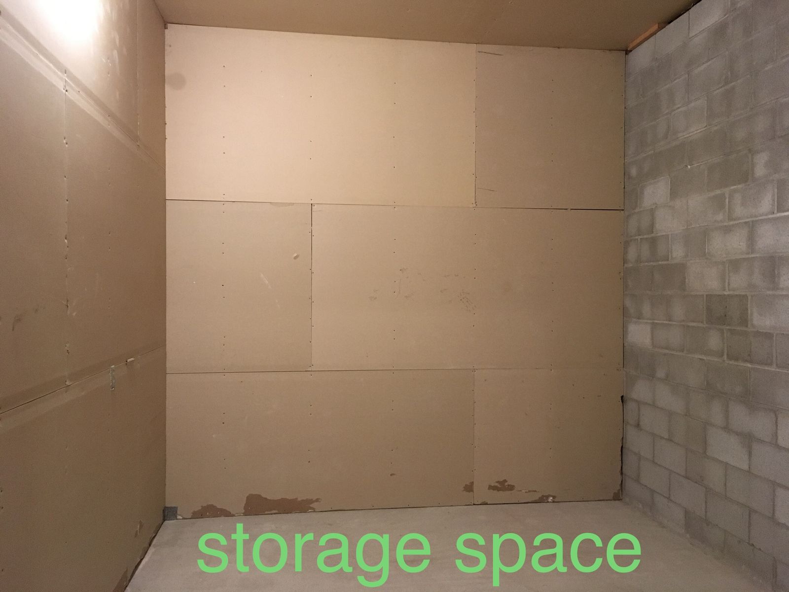 Main image 2
