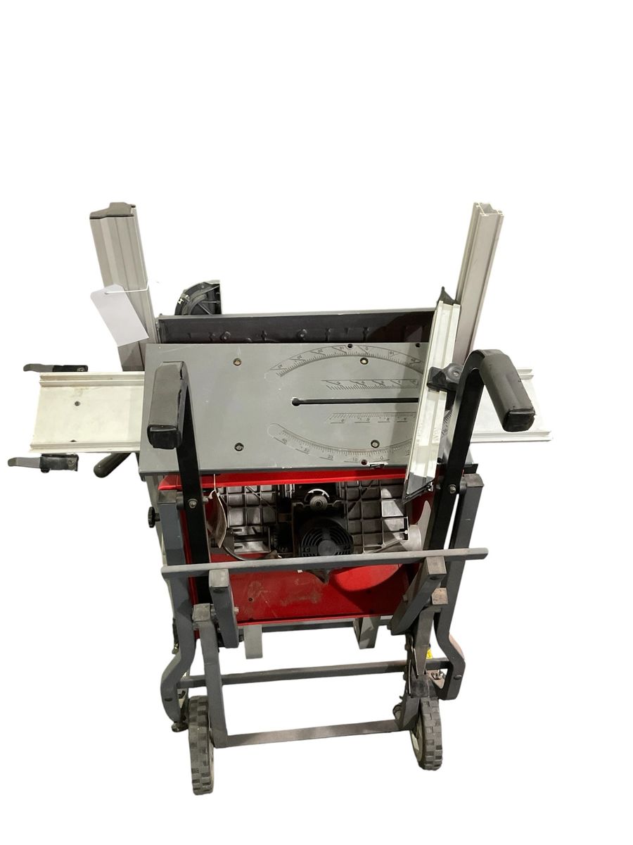 Main image 6