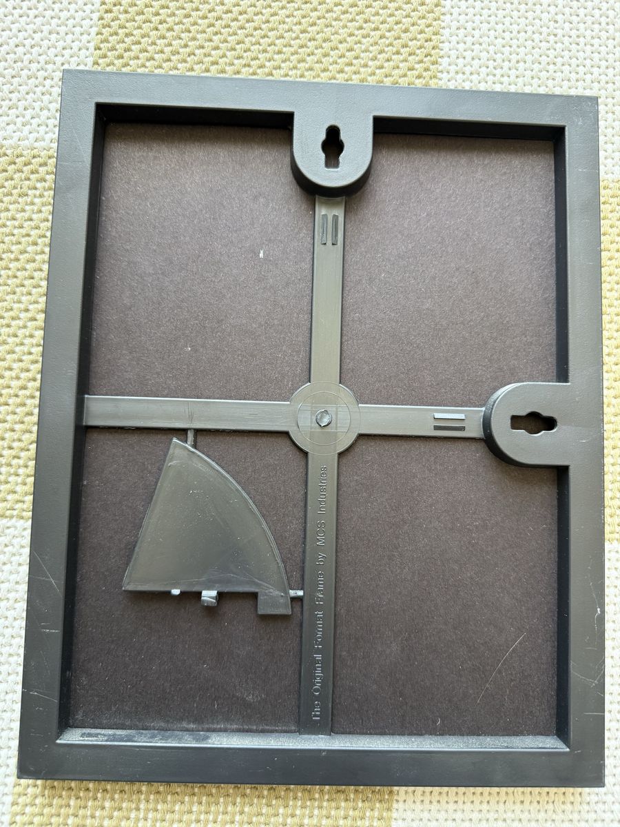 Main image 7