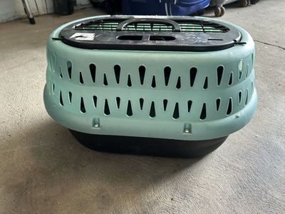 Teal and Black Plastic Small Pet Carrier with Top Loading Door