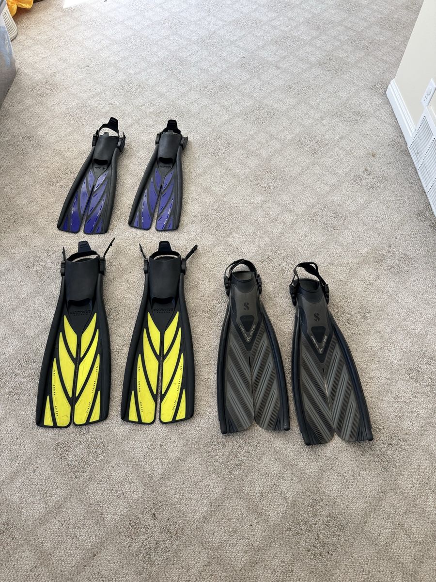Atomic and scuba pro scuba diving fins