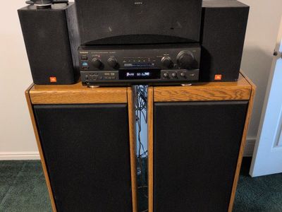 Technics SA-DX940 5.1-Ch Home Theater Receiver, 2 Big Yamaha Speakers, 2 Small JBL speakers, and one Sony Center Spraker