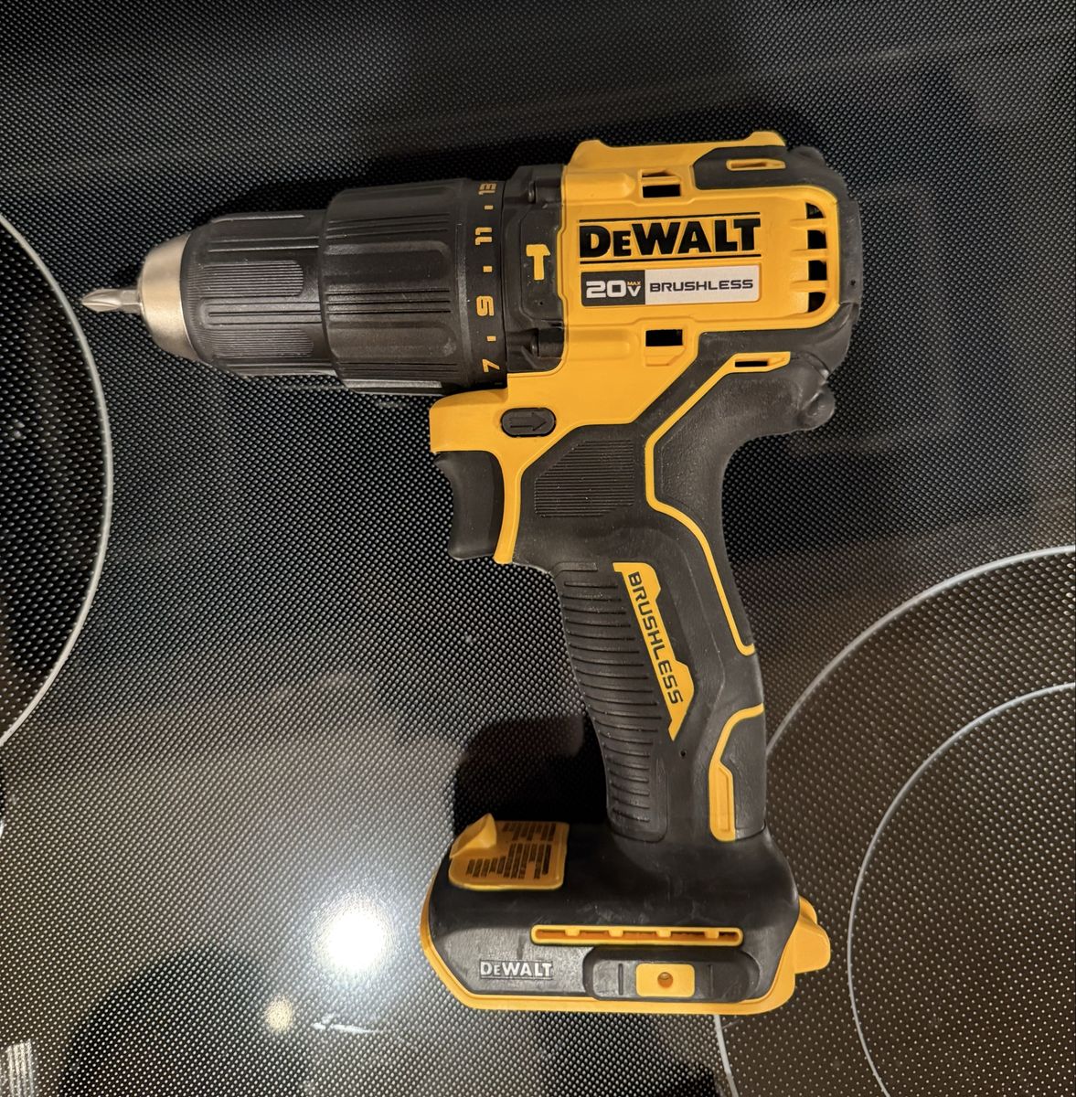 DEWALT DCD798