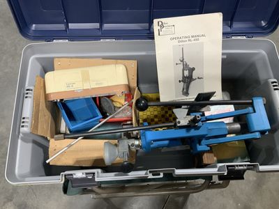 Dillon RL450 with 44 magnum dies and extras