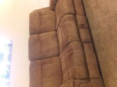 2 PIECE OF BROWN RECLINERS