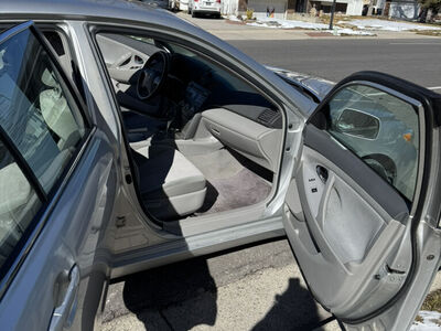 2011 TOYOTA CAMRY LE