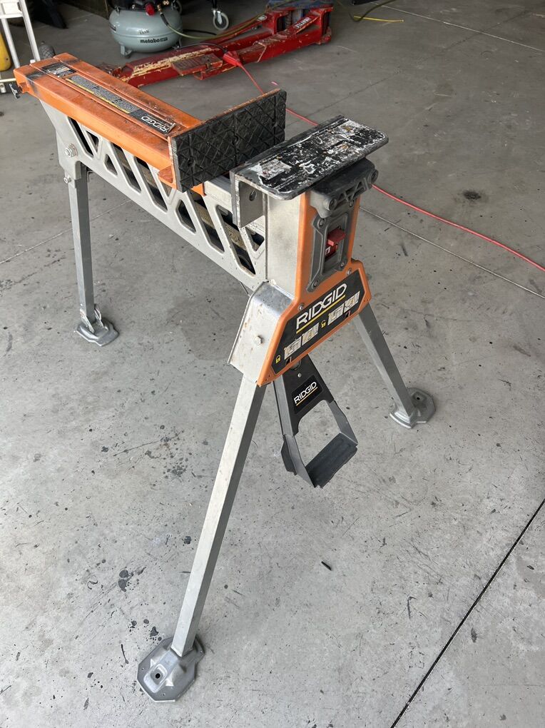 Ridgid Clampimg Saw Horse