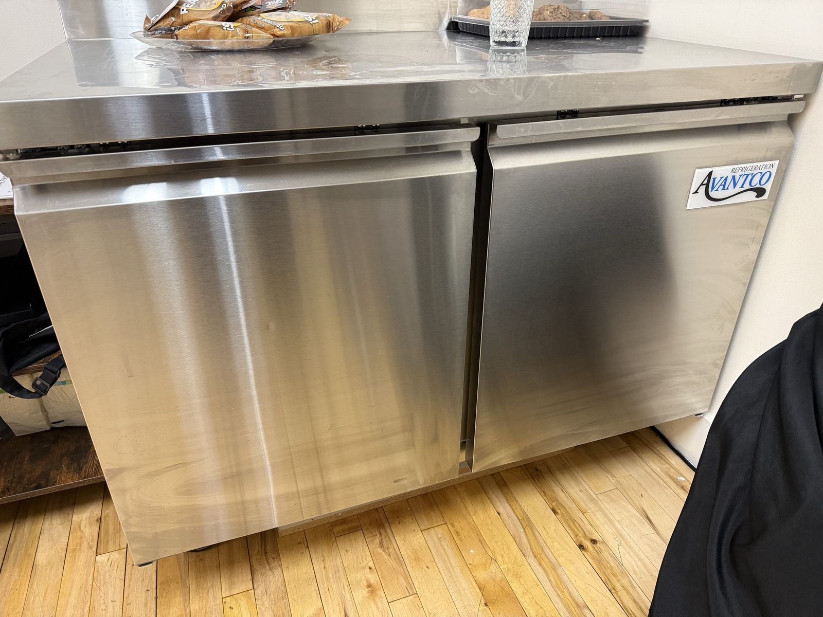 Commercial Avantco Freezer