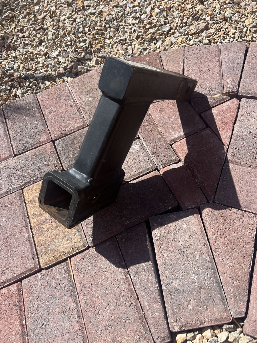 Heavy Duty Steel Hitch Extender/Receiver Adapter for Towing - Black, Good Condition
