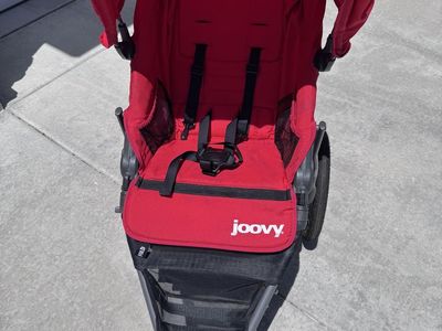 Joovy Zoom 360 Ultralight Jogging Stroller (Red)