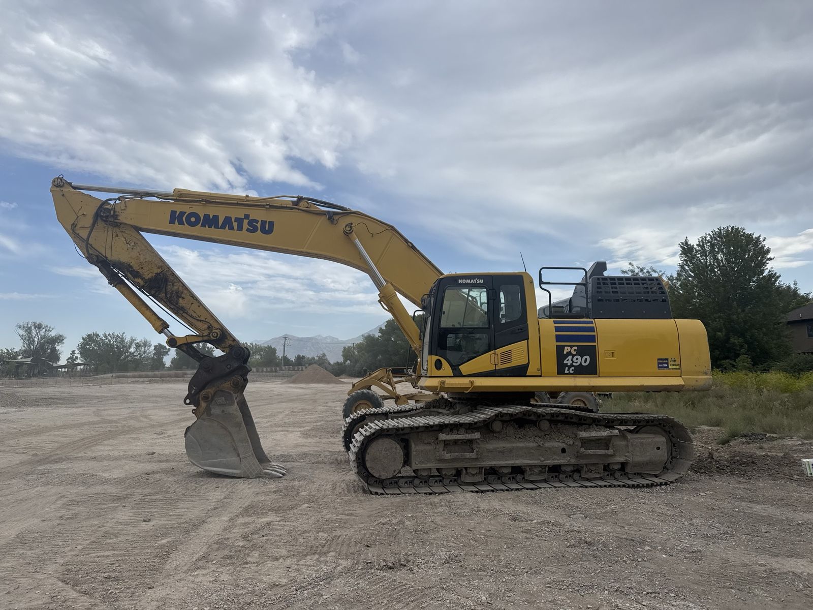 Komatsu