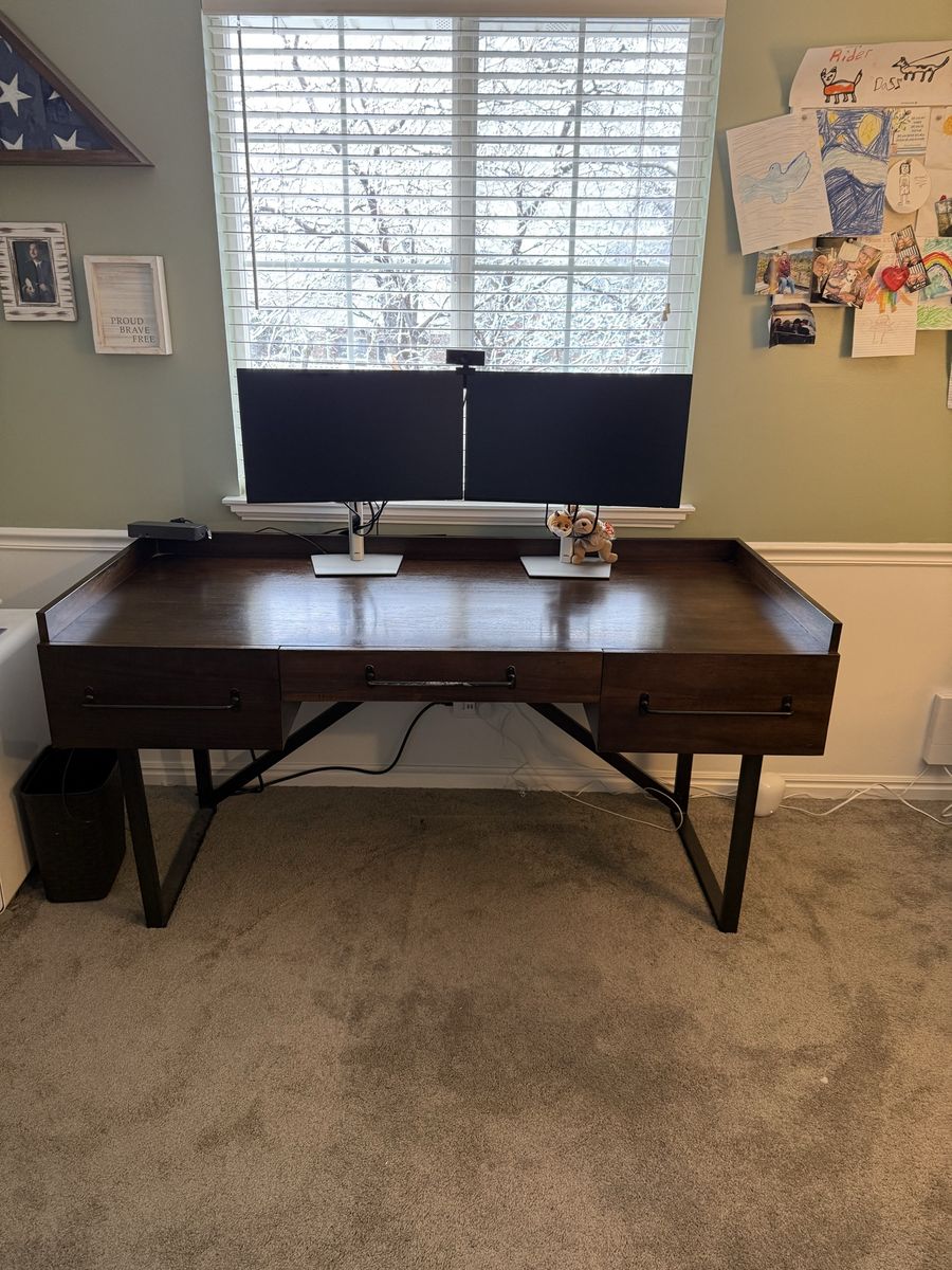 Desk
