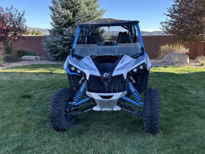 2016 Can-Am Maverick XDS
