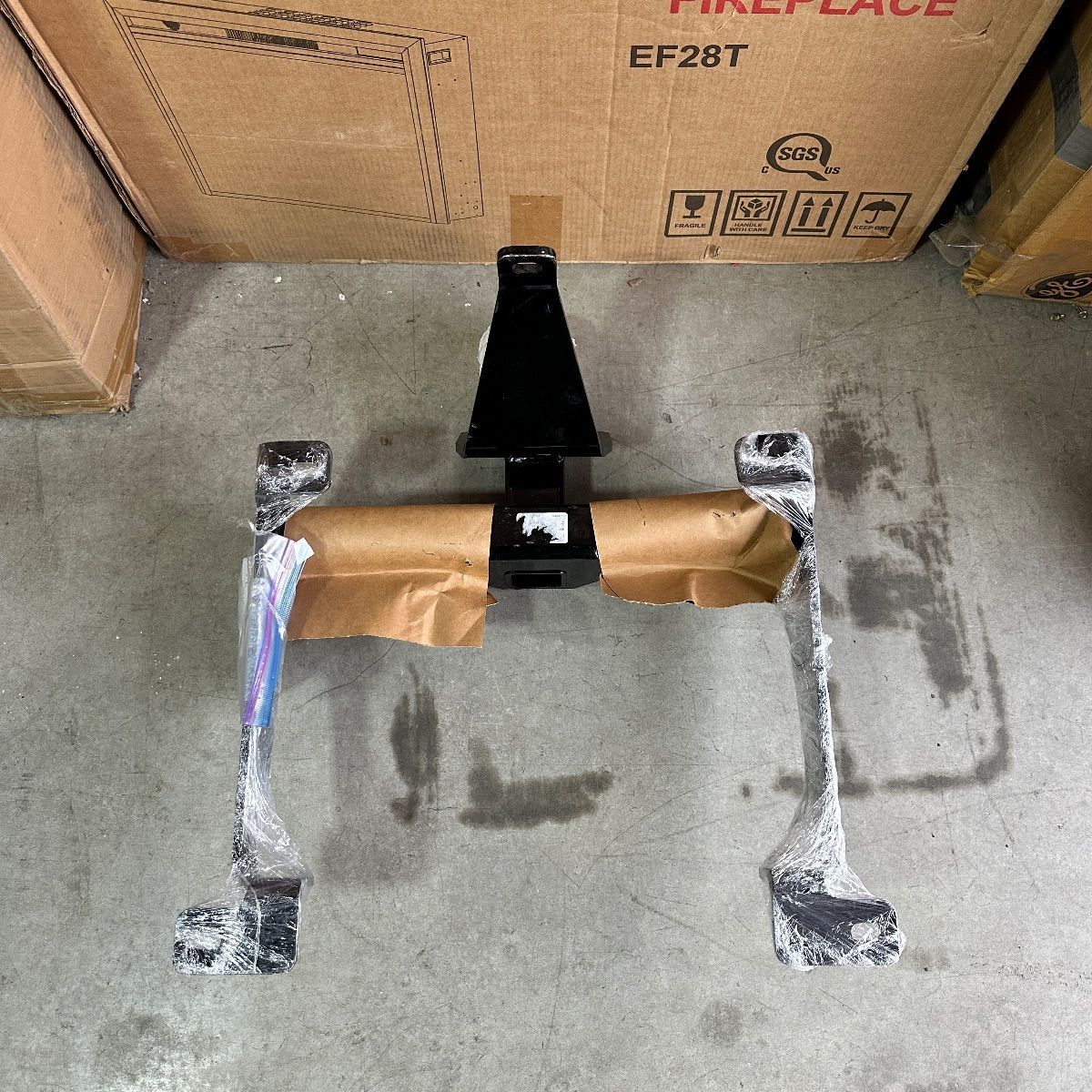 Main image 6