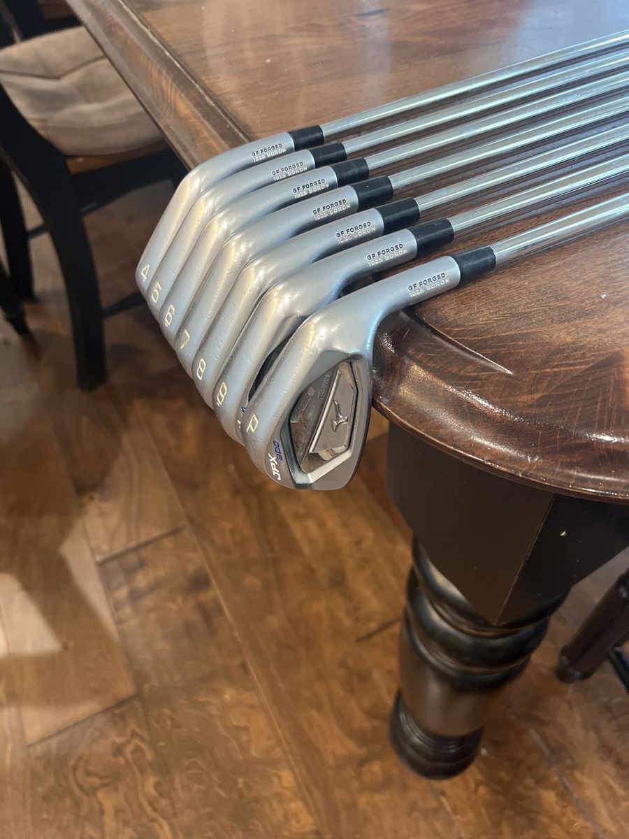 Mizuno JPX 900 Forged