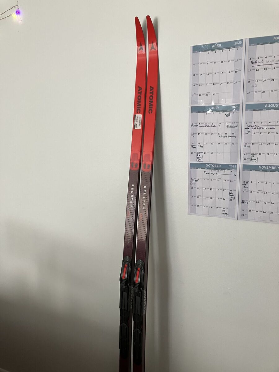 Atomic Redster C9 Nordic Cross Country XC skis - 197CM - LIKE NEW