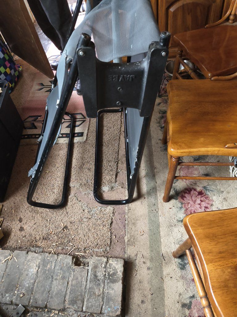 twin size metal fold up cot