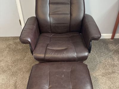 Brown Faux Leather Recliner Chair with Ottoman - Swivel Base, Comfortable Lumbar Support