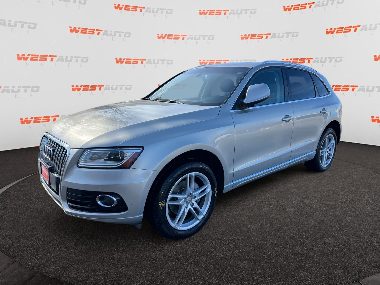 2014 AUDI Q5 2.0T quattro Premium Plus